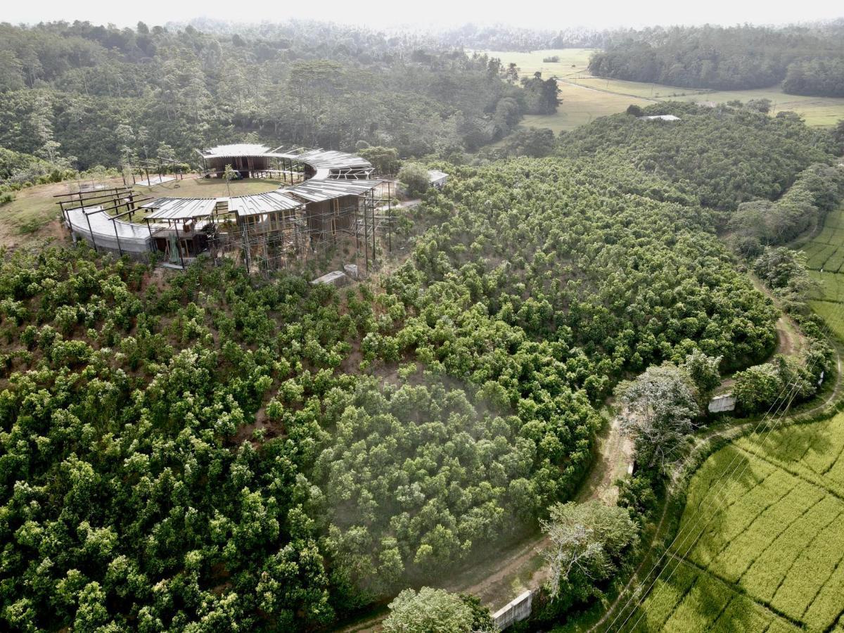 Trebartha East The Round House Hotel Ahangama Bagian luar foto