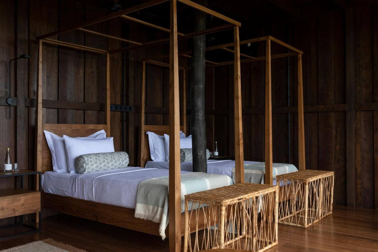 Trebartha East The Round House Hotel Ahangama Bagian luar foto
