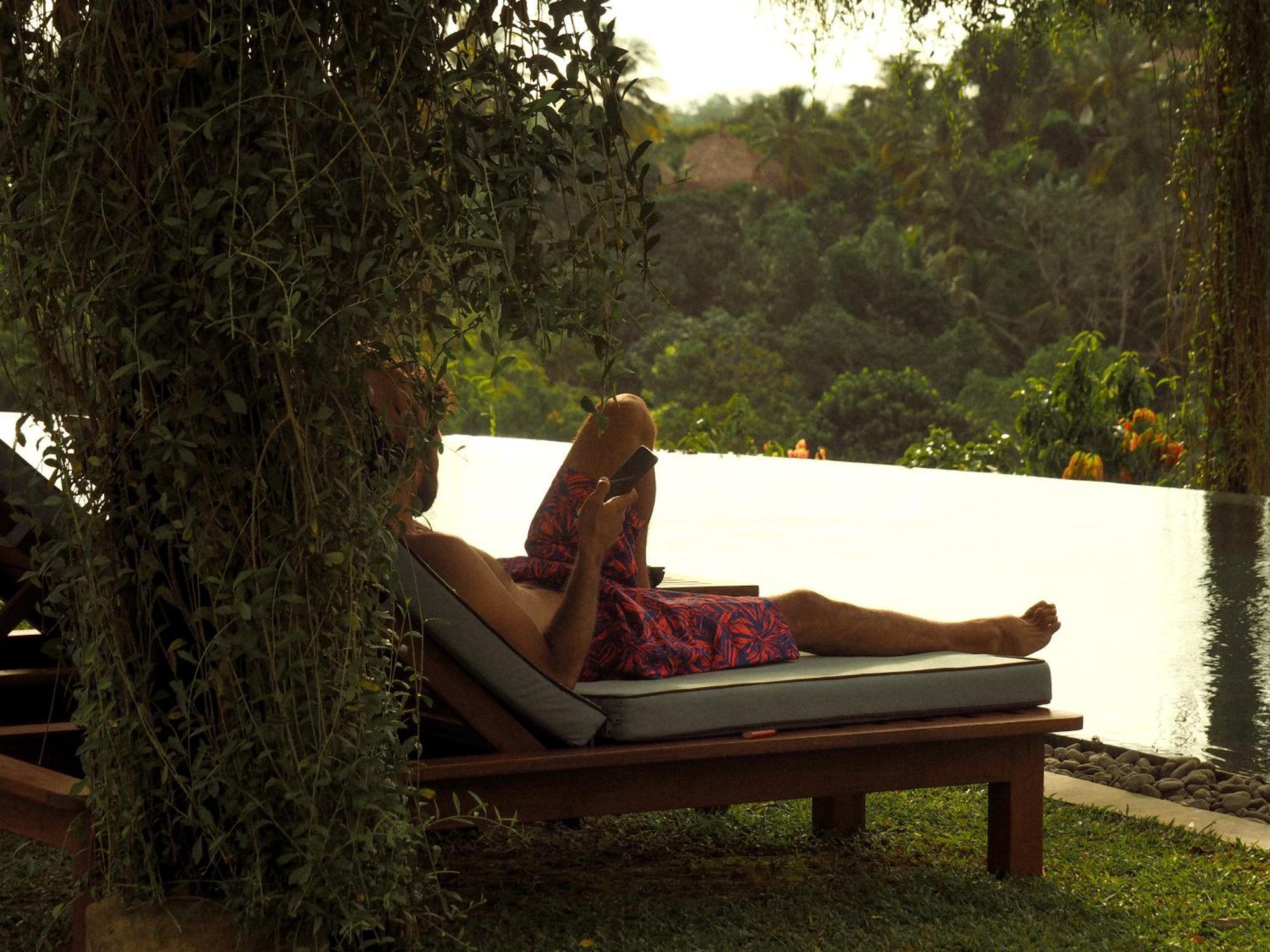 Trebartha East The Round House Hotel Ahangama Bagian luar foto