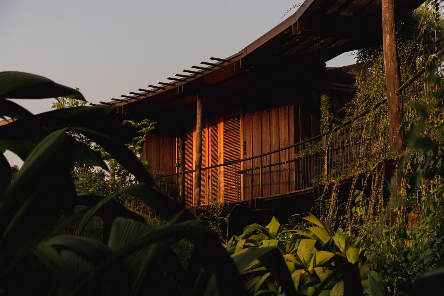 Trebartha East The Round House Hotel Ahangama Bagian luar foto